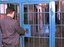 Адвокат и родственница члена президиума облсуда оказалась под подозрением у воронежских чекистов 