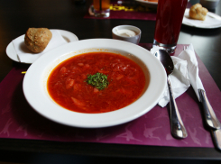 Инфографика: сколько стоит обед в Воронеже и других городах