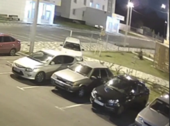Эпичные гонки по газону попали на видео в Воронеже