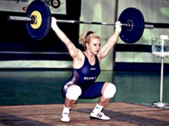 Воронежская олимпийская чемпионка по тяжелой атлетике Валентина Попова появилась на свет 53 года назад