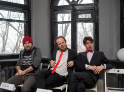 «Какая-то Дичь» и «Попкорн Драма»: воронежскую квартиру превратили в театр импровизации