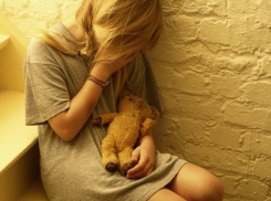 Житель Воронежской области пытался изнасиловать 12-летнюю школьницу