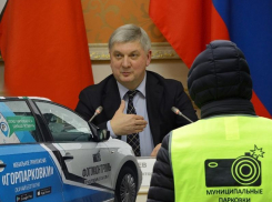Идею губернатора Гусева о штрафах за платную парковку уничтожили юристы