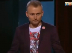 Резидент Comedy Club поглумился над воронежцами, знакомящимися в Интернете