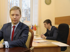 Антиликаторову срочно требуются подчинённые, Бажанов покидает АИР