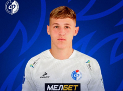 Воронежский «Факел» распрощался с молодым форвардом Ершовым