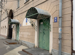 Как выглядит бесплатный общественный туалет в центре Воронежа