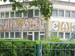 Воронежский детский сад и кадетская школа получали некачественные молочные продукты