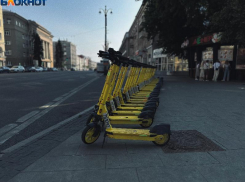 У воронежских электросамокатчиков забирают колеса