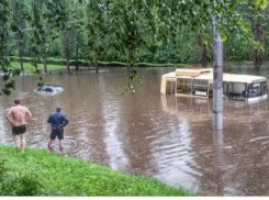 После сильнейшего потопа в Липецке горожане боятся, что улицы Воронежа уйдут под воду 