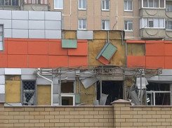 Выбило окно в здании напротив: что свидетели рассказывают о взрыве в воронежском ТЦ