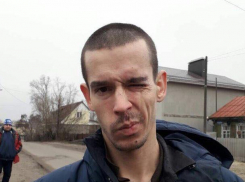 Воронежцы напуганы бомжем-беглецом, порезавшим полицейских