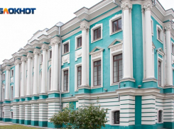 «Лихие 90-е» делали из художественного музея площадку торгашей в Воронеже