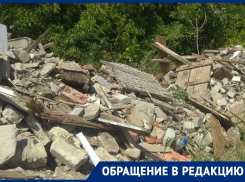 Строительным мусором устлали дорогу на кладбище под Воронежем