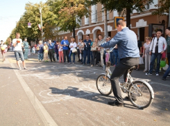 В День города воронежцы ездили на неправильном велосипеде ради 2 тысяч рублей