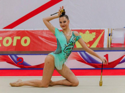 Красавицы-гимнастки превратили воронежскую «Улётную зарядку» в яркое шоу 