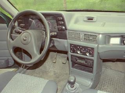 Житель Воронежской области угнал «девятку» приятеля и попал на ней в ДТП 