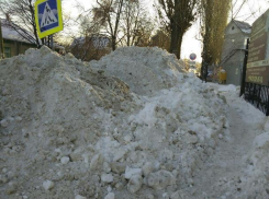 В Воронеже прокуратура уличила коммунальщиков в халтурной уборке снега