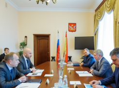 В «Почте России» заверили Александра Гусева, что не бросят его на выборах президента