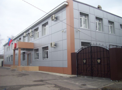 Пожилая пара, устроившая бордель под Воронежем, спаслась через благотворительность