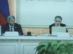 Фекальная вонь заинтересовала Виталия Мутко в Воронеже