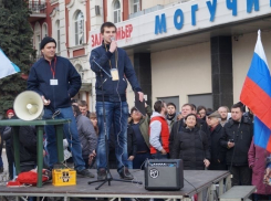 Явка, страх Гордеева, укус «провокатора»: чем вам запомнился «навальный» митинг в Воронеже?