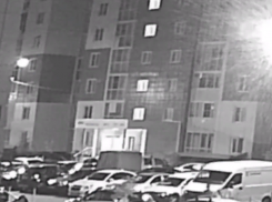 Ночные странности попали на видео в Воронеже