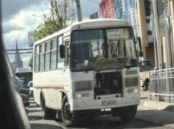 ДТП с автобусом собрало пробку в центре Воронежа
