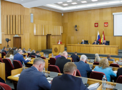 Критерий нуждаемости снят: 246 млн потратит воронежское правительство на школьную форму в 2024 году