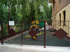 Благими намерениями... Как детский образовательный центр лишил людей двора в центре Воронежа