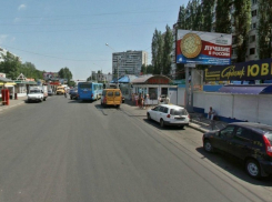В Воронеже на Лизюкова сгорел «Мерседес»