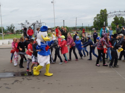 Фонд УГМК «Дети России» устроил в Воронежской области масштабный праздник 