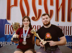 Воронежская атлетка Дарья Федосеева подняла 107 кило и поставила рекорд области