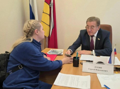 Сергей Лукин провел прием граждан в областной Думе