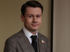 Депутат, проголосовавший против антинародного повышения тарифов ЖКХ, обвинил мэрию Воронежа в нарушении регламента