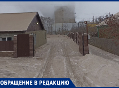 «Снег покрыт красной пылью»: жители Семилук показали прокуратуре выбросы с «Ники-Петротэк»