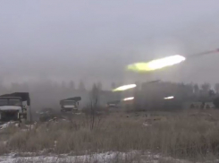Новые образцы оружия и техники проверили в действии под Воронежем