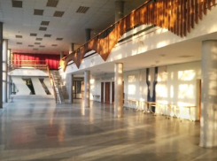 «Полтинник» пустили с молотка: появится ли ЖК на месте легендарного ДК