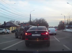 Спорное ДТП в центре Воронежа попало в объектив регистратора