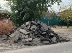 Памятник дорожному ремонту заметили в Воронеже