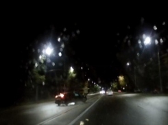 Момент виртуозной аварии попал на видео в Воронеже