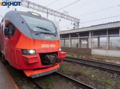 Шесть поездов, проходящих через Воронеж, задержали из-за ЧП на Крымском мосту