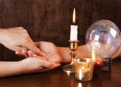 В Воронеже "экстрасенс" обокрала квартиру на глазах у детей