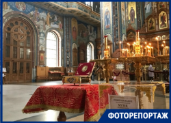 По благословению отца Леонида: фоторепортаж о прибытии Ризы Иисуса Христа в Воронеж 