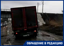 Противостояние грузовичка и воронежского асфальта сняли на видео 