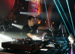 В Воронеже выступит один из лучших трансовых диджеев мира - PAUL VAN DYK