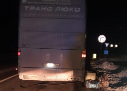 Пассажирский автобус попал в ледяную ловушку на трассе М-4 «Дон»