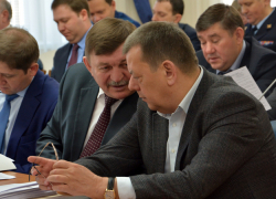 Депутаты-«единороссы» проголосовали за незаконные стройки Воронежа