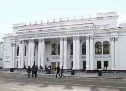 Воронежский театр драмы имени Кольцова показал, что любовью шутить нельзя