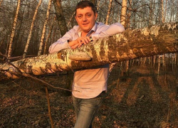 Депутат Олег Пахолков назвал розыгрышем свой уход из российской политики